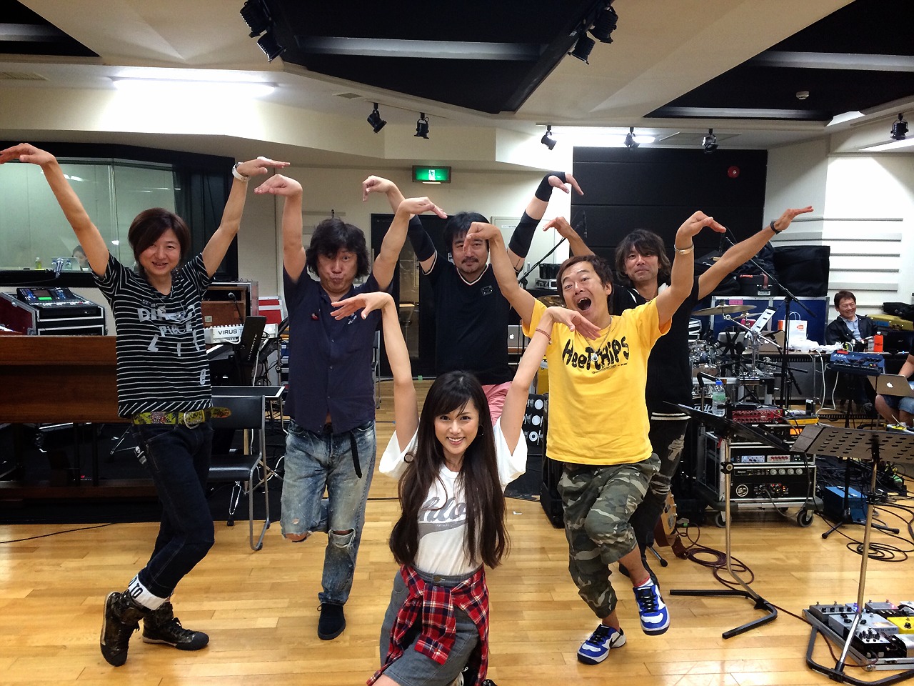 http://www.lantis.jp/15th/staffblog/true/2S__934228.jpg